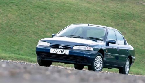 ford mondeo_first